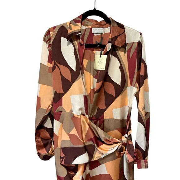 Revolve Anthropologie Dress Forum Satin Geometric Print Wrap Dress - Picture 4 of 7